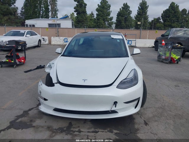 5YJ3E1EB1NF257272 Tesla Model 3 Long Range Dual Motor All-wheel Drive