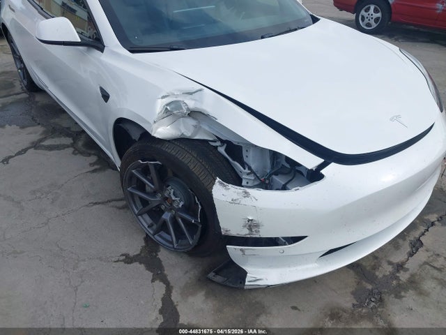 5YJ3E1EB1NF257272 Tesla Model 3 Long Range Dual Motor All-wheel Drive
