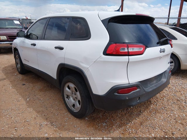 44831678 :رقم المزاد ، 1C4PJLAB6GW233224 vin ، 2016 Jeep Cherokee Sport مزاد بيع