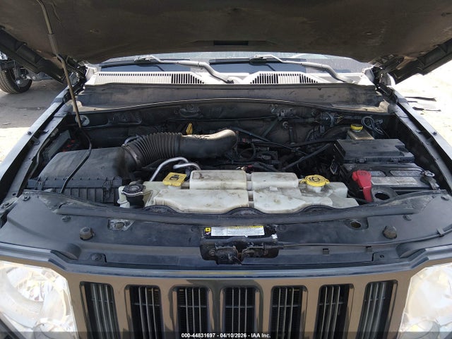 44831697 :رقم المزاد ، 1J4PN2GK4AW128012 vin ، 2010 Jeep Liberty Sport مزاد بيع