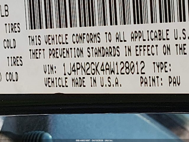 44831697 :رقم المزاد ، 1J4PN2GK4AW128012 vin ، 2010 Jeep Liberty Sport مزاد بيع