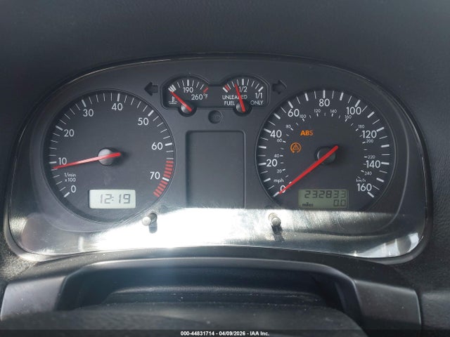 44831714 :رقم المزاد ، 3VWSG29M51M075701 vin ، 2001 Volkswagen Jetta Gls Vr6 مزاد بيع