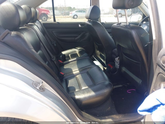 44831714 :رقم المزاد ، 3VWSG29M51M075701 vin ، 2001 Volkswagen Jetta Gls Vr6 مزاد بيع