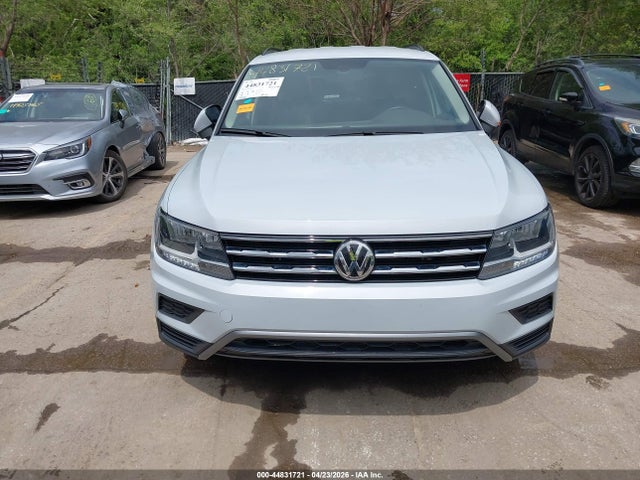 2018 Volkswagen Tiguan 2.0t Se/2.0t Sel მანქანა იყიდება აუქციონზე, vin: 3VV3B7AX5JM199235, აუქციონის ნომერი: 44831721