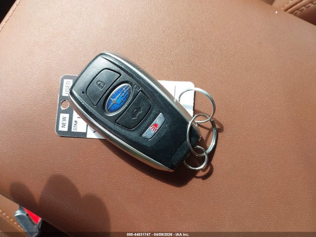 44831747 :رقم المزاد ، 4S3BWGP68M3015652 vin ، 2021 Subaru Legacy Touring Xt مزاد بيع