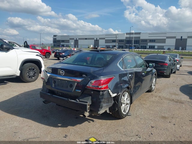 2014 Nissan Altima 2.5 Sl მანქანა იყიდება აუქციონზე, vin: 1N4AL3AP1EC137744, აუქციონის ნომერი: 44831754