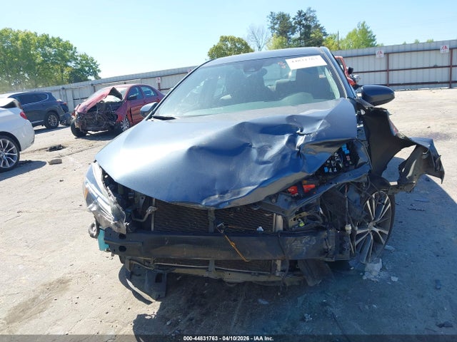 Продажа на аукционе авто 2017 Toyota Corolla Le, vin: 2T1BURHE7HC930402, номер лота: 44831763
