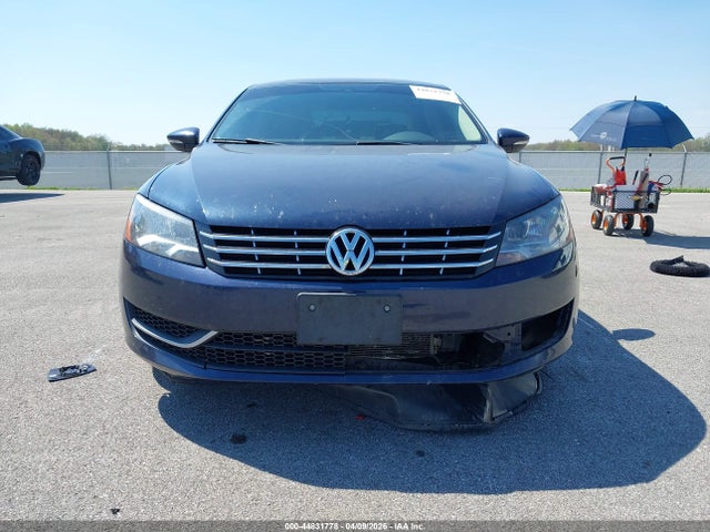 2012 Volkswagen Passat 2.0l Tdi Se მანქანა იყიდება აუქციონზე, vin: 1VWBN7A3XCC041392, აუქციონის ნომერი: 44831778