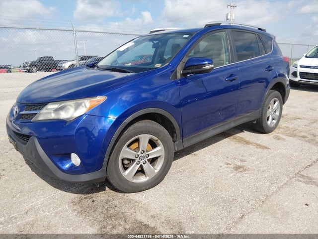2T3RFREV9FW297028 Toyota Rav4 Xle