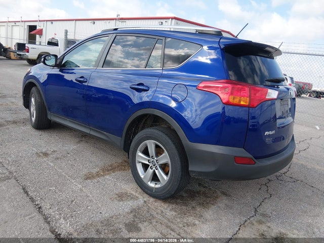 2T3RFREV9FW297028 Toyota Rav4 Xle