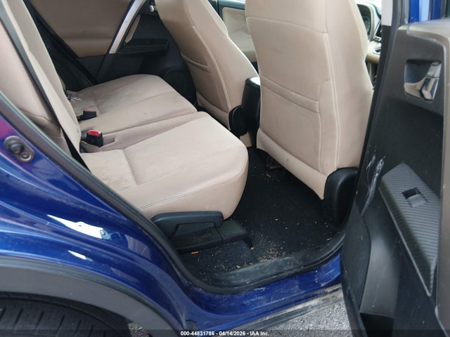 2T3RFREV9FW297028 Toyota Rav4 Xle