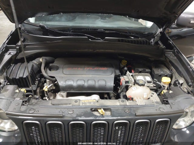 Продаж на аукціоні авто 2017 Jeep Renegade Trailhawk 4x4, vin: ZACCJBCB5HPG60446, номер лоту: 44831800