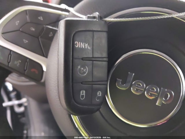 Продаж на аукціоні авто 2017 Jeep Renegade Trailhawk 4x4, vin: ZACCJBCB5HPG60446, номер лоту: 44831800