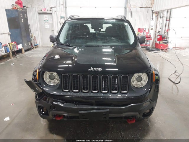 Продаж на аукціоні авто 2017 Jeep Renegade Trailhawk 4x4, vin: ZACCJBCB5HPG60446, номер лоту: 44831800