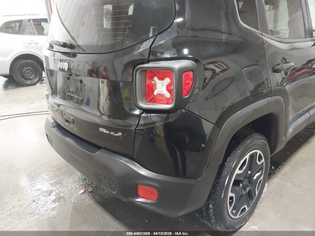 Продаж на аукціоні авто 2017 Jeep Renegade Trailhawk 4x4, vin: ZACCJBCB5HPG60446, номер лоту: 44831800