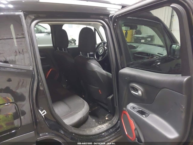 Продаж на аукціоні авто 2017 Jeep Renegade Trailhawk 4x4, vin: ZACCJBCB5HPG60446, номер лоту: 44831800