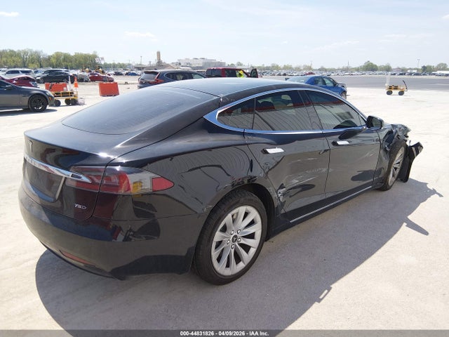 Продаж на аукціоні авто 2017 Tesla Model S 100d/60d/75d/90d/p100d, vin: 5YJSA1E22HF230495, номер лоту: 44831826