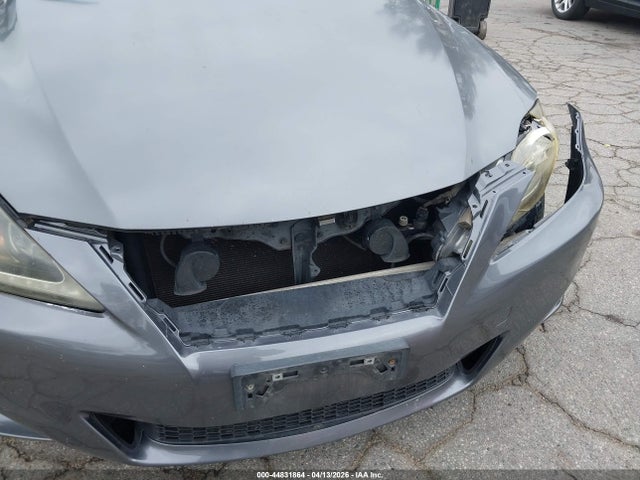 2013 Lexus Is 250 მანქანა იყიდება აუქციონზე, vin: JTHBF5C27D5188251, აუქციონის ნომერი: 44831864