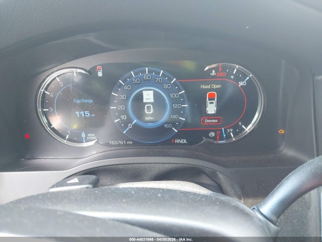 44831866 :رقم المزاد ، 1GYS4HKJ5HR137289 vin ، 2017 Cadillac Escalade Esv Luxury مزاد بيع