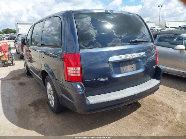 44831882 :رقم المزاد ، 2A8HR44H58R618439 vin ، 2008 Chrysler Town & Country Lx مزاد بيع