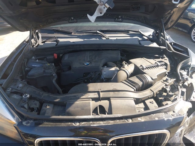 2015 Bmw X1 Sdrive28i მანქანა იყიდება აუქციონზე, vin: WBAVM1C54FV316033, აუქციონის ნომერი: 44831891