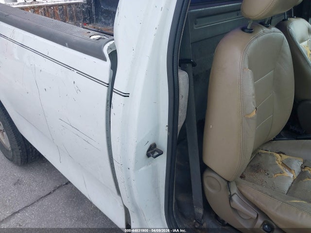 Продажа на аукционе авто 2004 Ford F-150 Heritage Xl/xlt, vin: 2FTRF17214CA93466, номер лота: 44831900
