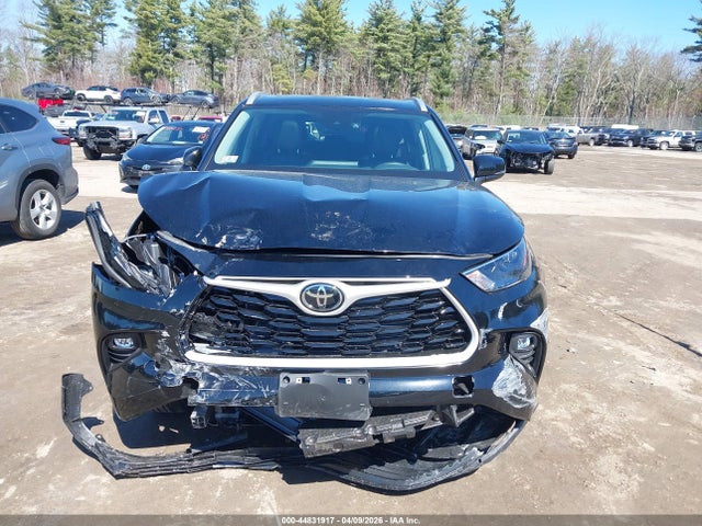 5TDKBRCH7TS709163 Toyota Highlander Hybrid Xle