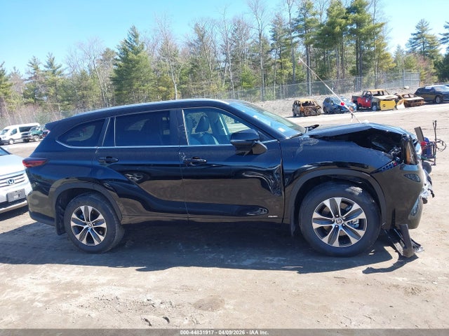 5TDKBRCH7TS709163 Toyota Highlander Hybrid Xle