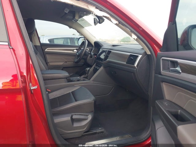 44831947 :رقم المزاد ، 1V2WP2CA1NC556196 vin ، 2022 Volkswagen Atlas 2.0t Se W/technology مزاد بيع