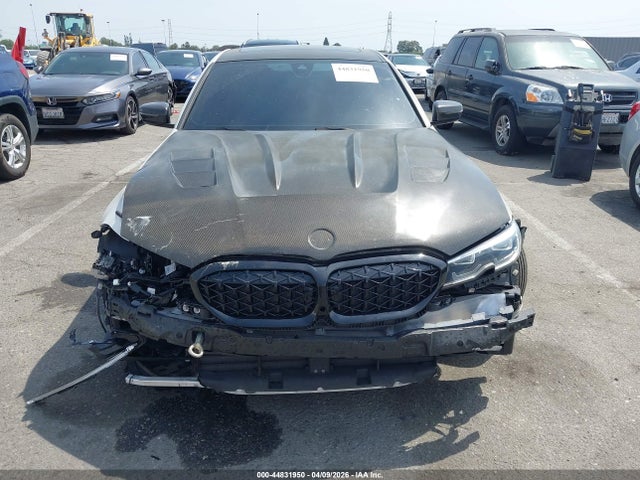 3MW5R1J06M8B95241 BMW 330I