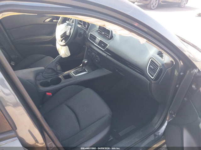 Продажа на аукционе авто 2014 Mazda Mazda3, vin: JM1BM1U73E1138160, номер лота: 44831960