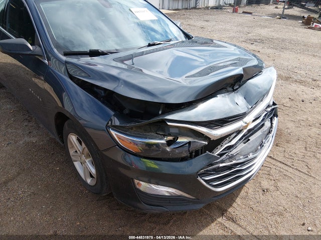 1G1ZB5ST3MF030532 Chevrolet Malibu Fwd Ls