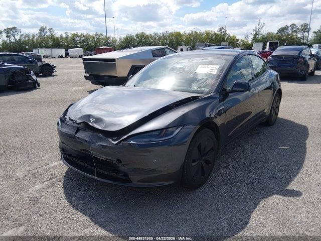 5YJ3E1EA2SF972564 Tesla Model 3 Long Range Rear-wheel Drive/standard Rear-wheel Drive