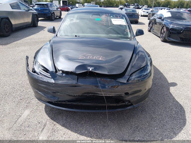 5YJ3E1EA2SF972564 Tesla Model 3 Long Range Rear-wheel Drive/standard Rear-wheel Drive