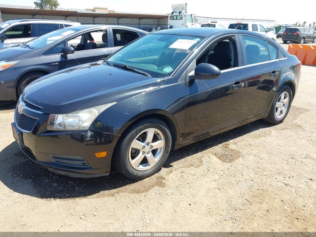Chevrolet Cruze 1lt Auto 2014 1G1PC5SBXE7114399 Image 2