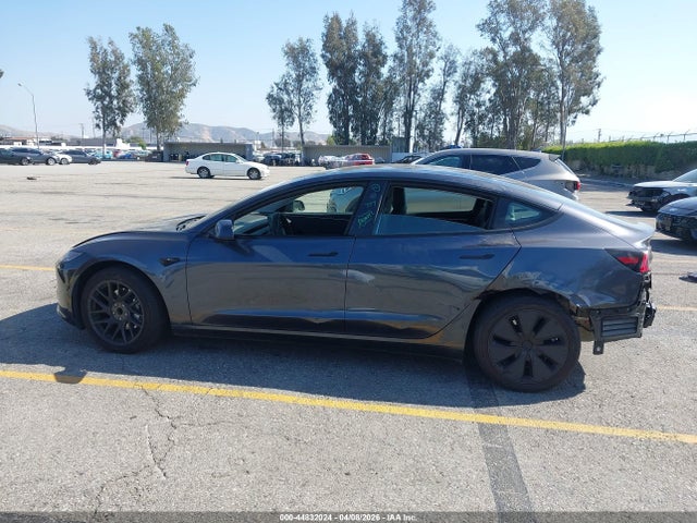2025 Tesla Model 3 Long Range Rear-wheel Drive/standard Rear-wheel Drive მანქანა იყიდება აუქციონზე, vin: 5YJ3E1EA8SF937527, აუქციონის ნომერი: 44832024
