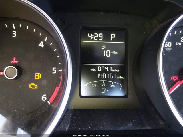 3VWLA7AJXFM222929 Volkswagen Jetta 2.0l Tdi S