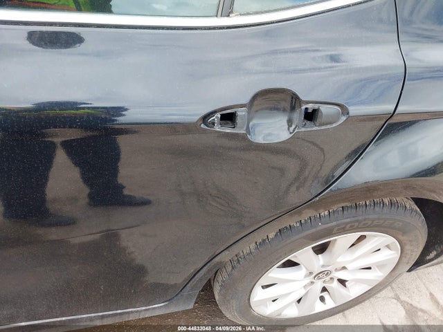 Aukcja sprzedaży 2018 Toyota Camry Le, vin: 4T1B11HK2JU091585, numer aukcji: 44832048