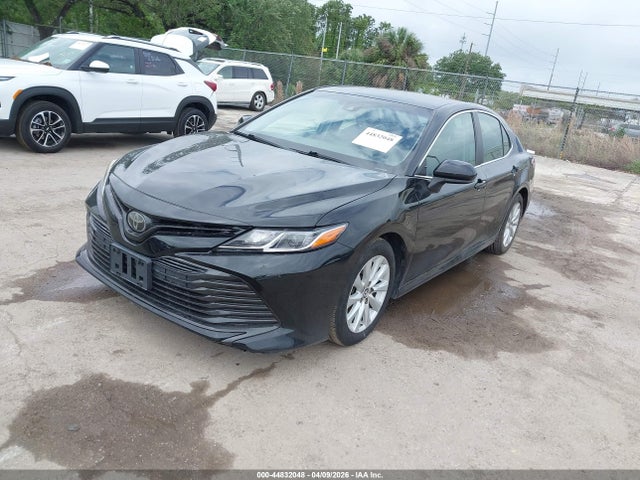Aukcja sprzedaży 2018 Toyota Camry Le, vin: 4T1B11HK2JU091585, numer aukcji: 44832048