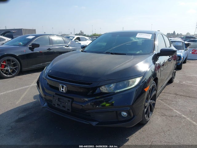 Honda Civic Sport 2019 19XFC2F85KE204443 Image 2