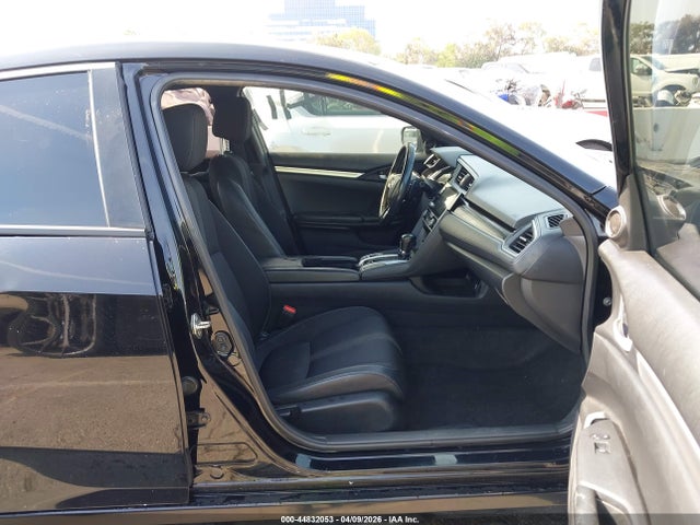Honda Civic Sport 2019 19XFC2F85KE204443 Image 5