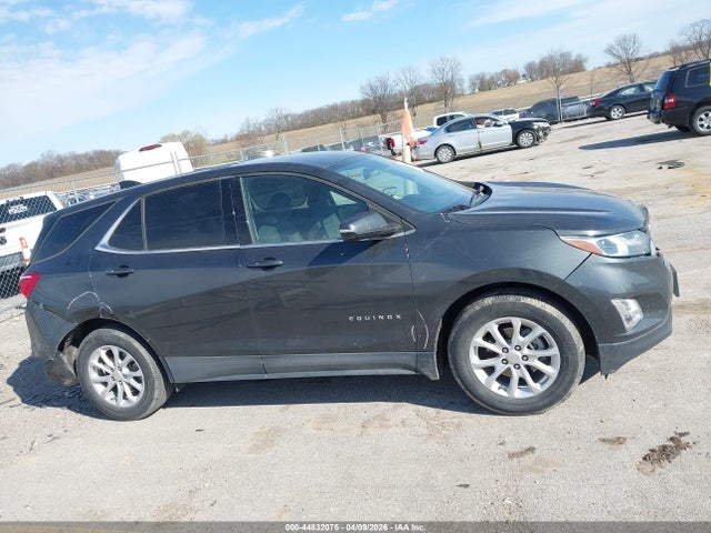 Продаж на аукціоні авто 2018 Chevrolet Equinox Lt, vin: 3GNAXJEV3JL116914, номер лоту: 44832075