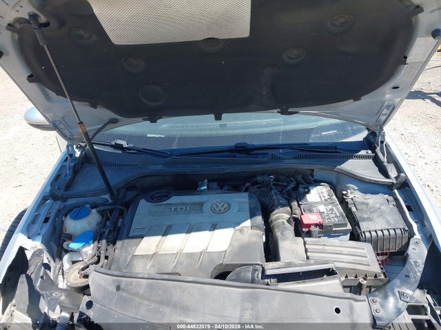 44832079 :رقم المزاد ، WVWDM7AJXCW214212 vin ، 2012 Volkswagen Golf Tdi 4-door مزاد بيع