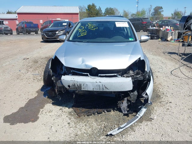 44832079 :رقم المزاد ، WVWDM7AJXCW214212 vin ، 2012 Volkswagen Golf Tdi 4-door مزاد بيع