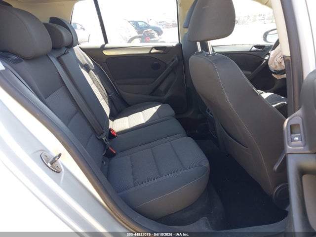 44832079 :رقم المزاد ، WVWDM7AJXCW214212 vin ، 2012 Volkswagen Golf Tdi 4-door مزاد بيع