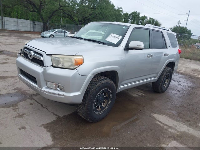 2013 Toyota 4runner Sr5 მანქანა იყიდება აუქციონზე, vin: JTEZU5JR6D5051271, აუქციონის ნომერი: 44832090