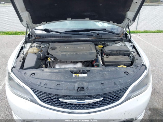 Продаж на аукціоні авто 2016 Chrysler 200 Limited Platinum, vin: 1C3CCCAB9GN180067, номер лоту: 44832091