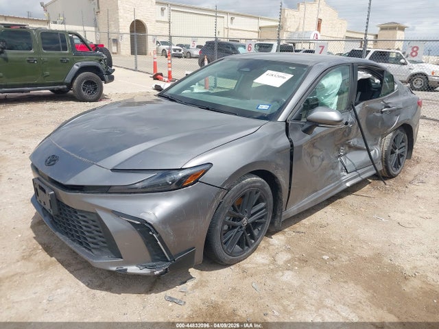 Toyota CAMRY SE 2025 4T1DAACK9SU509481 Image 2