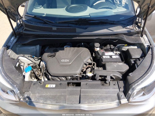 Продаж на аукціоні авто 2016 Kia Soul, vin: KNDJN2A20G7321376, номер лоту: 44832103