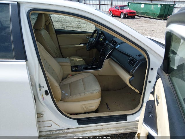 4T1BF1FK9HU771899 Toyota CAMRY XLE